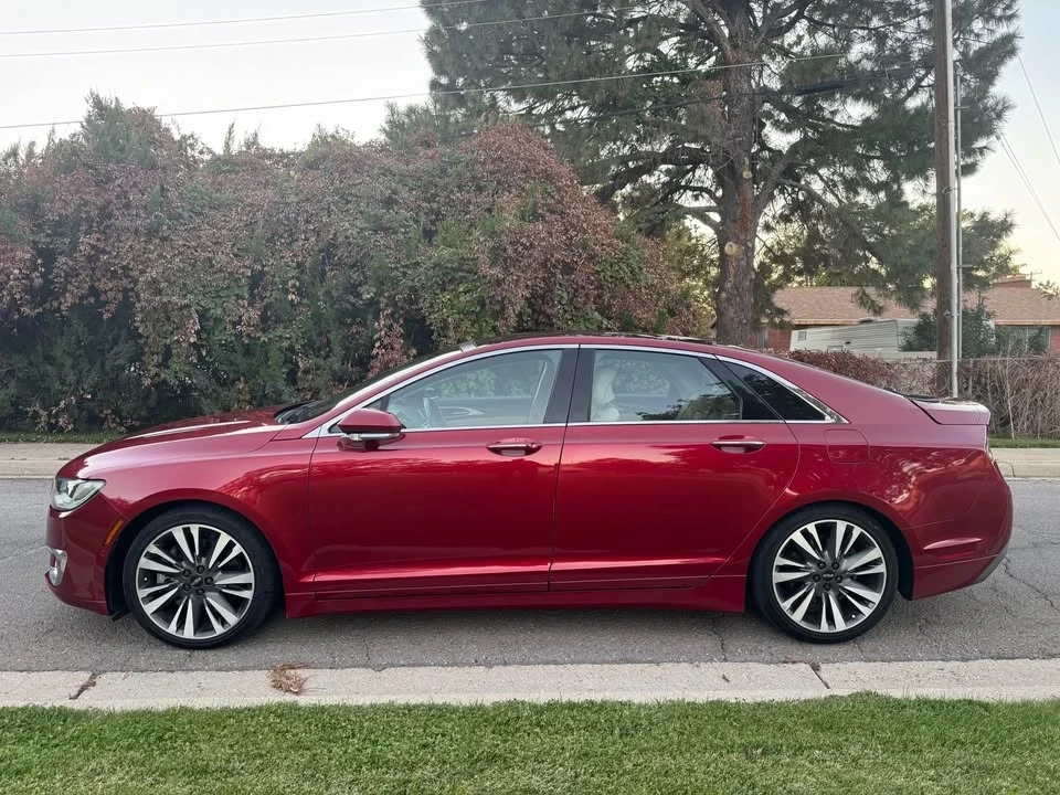 2017 Lincoln MKZ - Image 2 of 13
