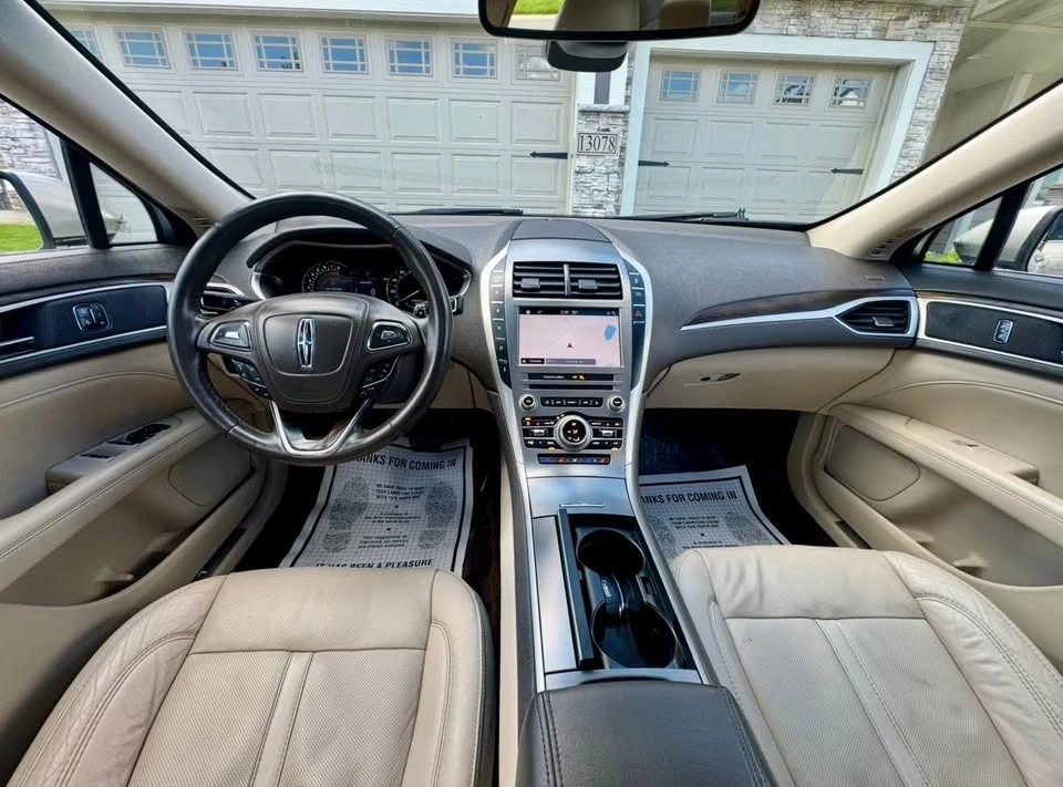 2017 Lincoln MKZ - Image 9 of 19