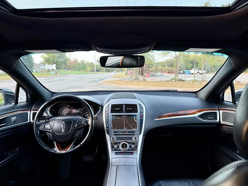 2017 Lincoln MKZ - Image 12 of 16
