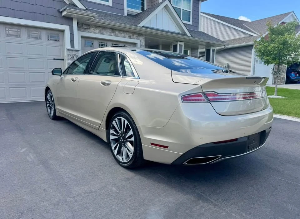 2017 Lincoln MKZ - Image 6 of 19