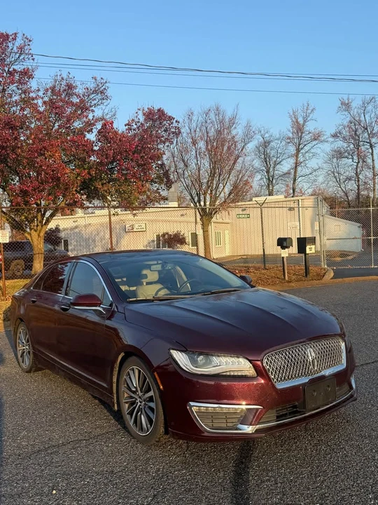 2017 Lincoln MKZ - Image 8 of 10