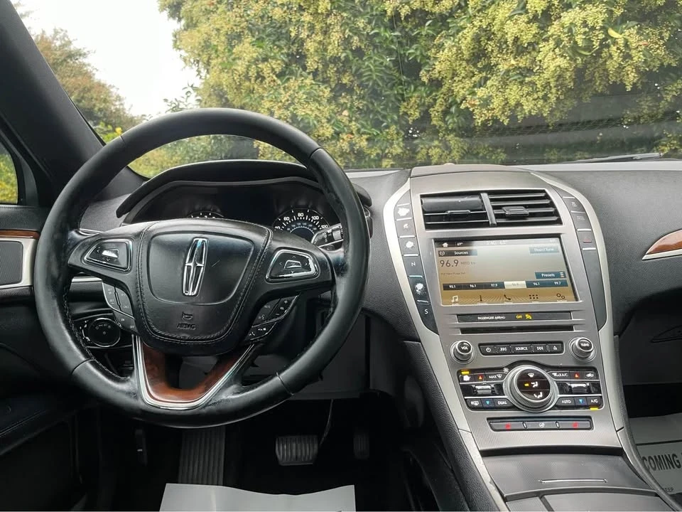 2017 Lincoln MKZ - Image 15 of 20