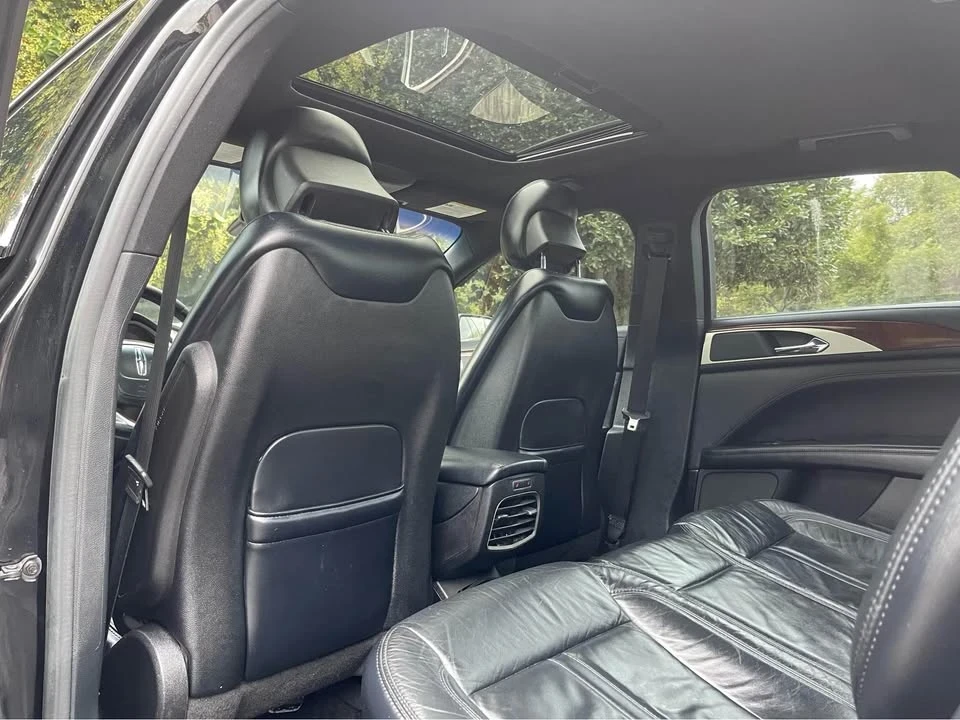 2017 Lincoln MKZ - Image 10 of 20