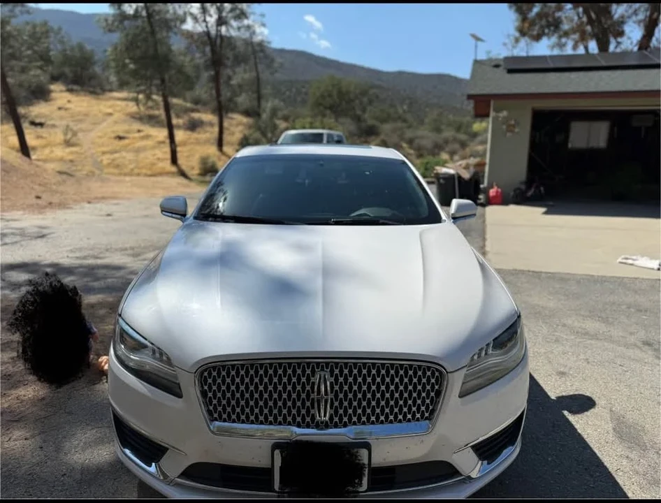 2017 Lincoln MKZ - Image 3 of 11