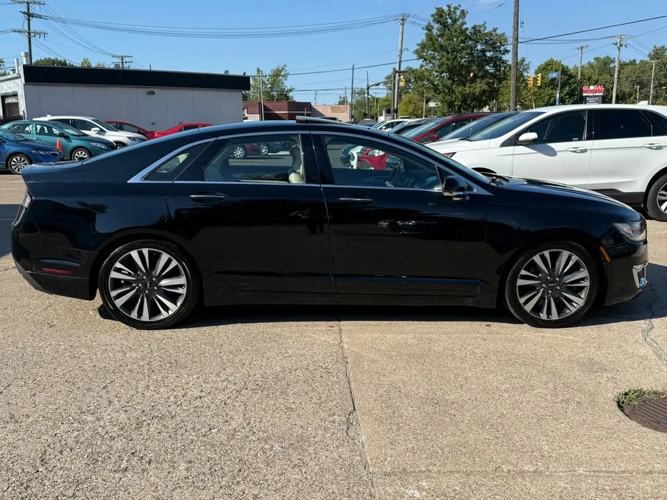 2017 Lincoln MKZ - Image 5 of 15