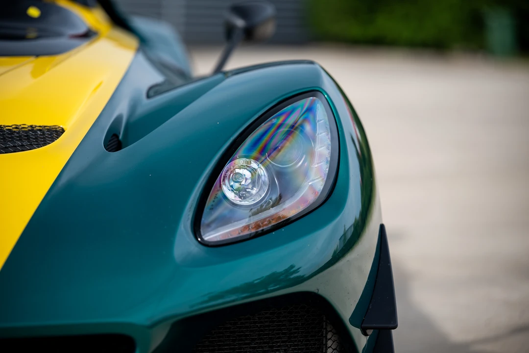2017 Lotus 3-Eleven - Image 20 of 31