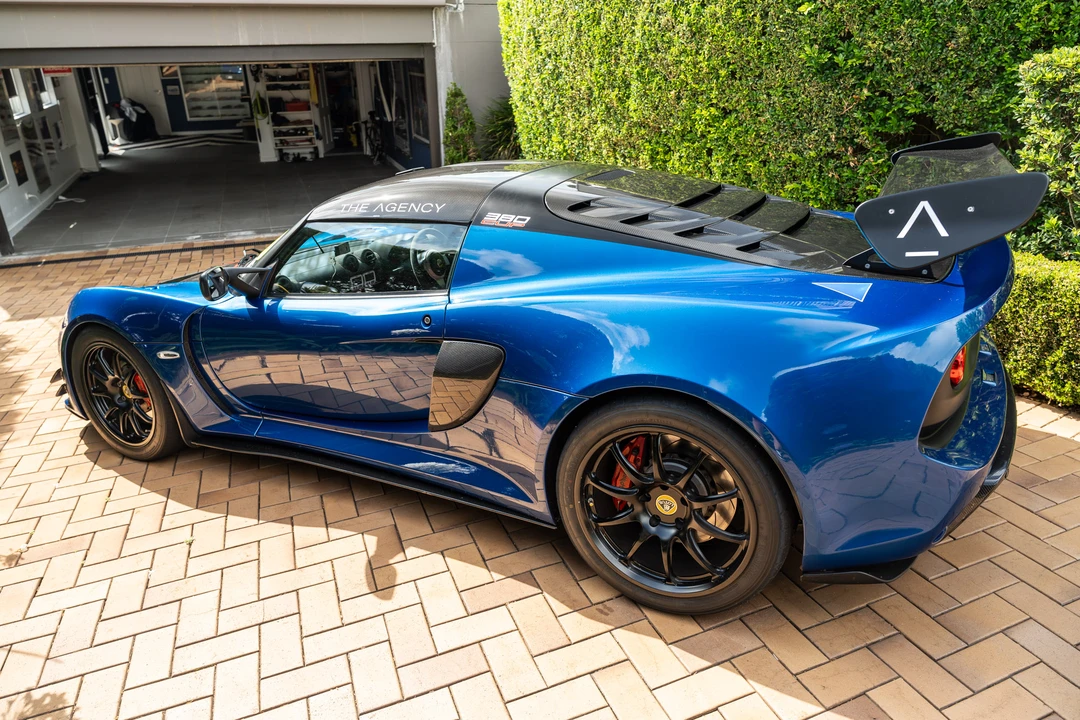 2017 Lotus Exige Series 3 - Image 8 of 31