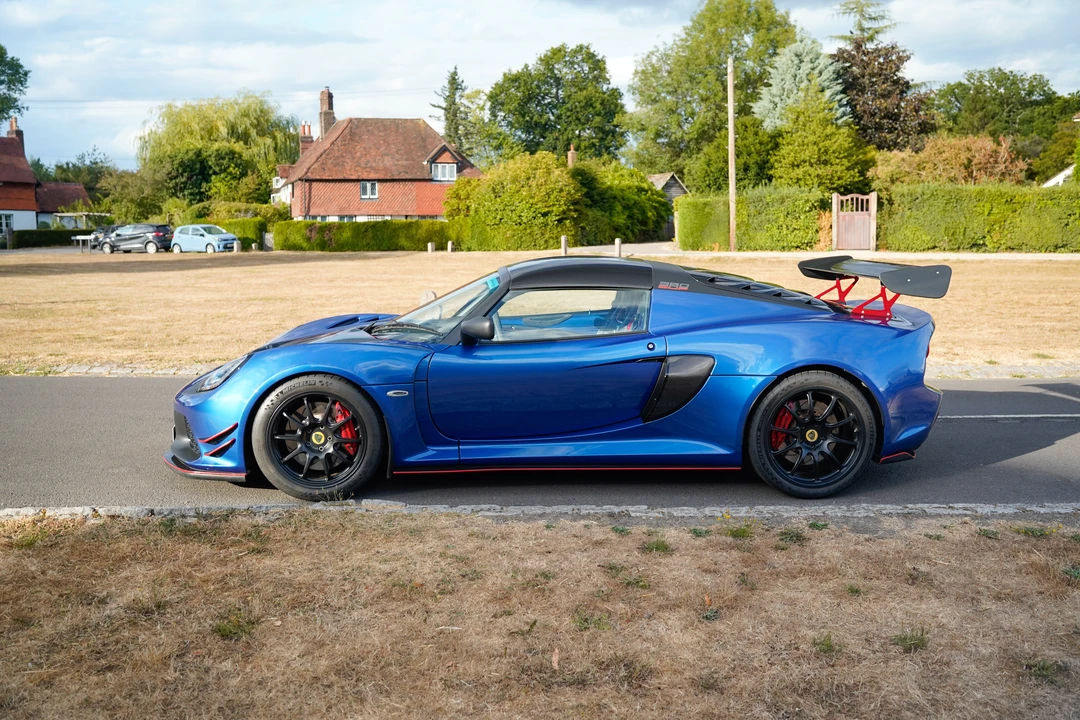 2017 Lotus Exige Series 3 - Image 4 of 31
