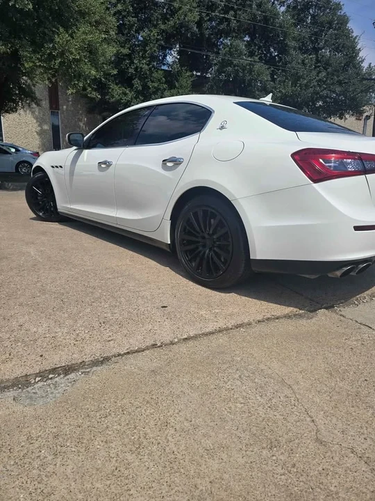 2017 Maserati Ghibli 3rd Gen - Image 3 of 8