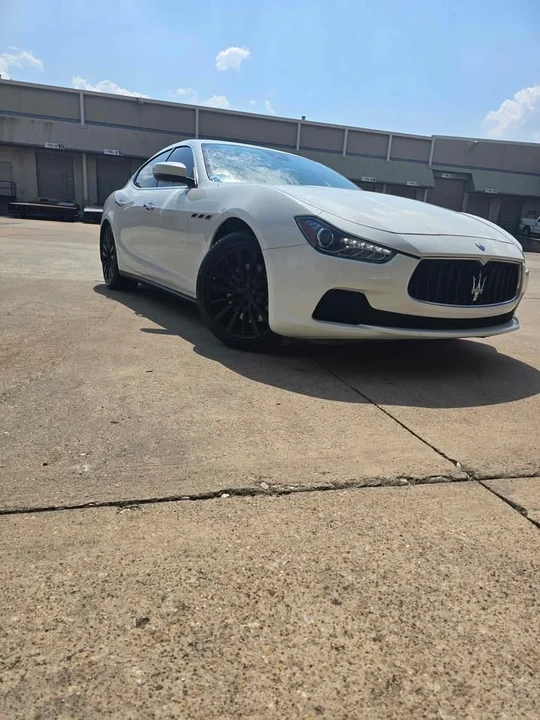 2017 Maserati Ghibli 3rd Gen - Image 2 of 8