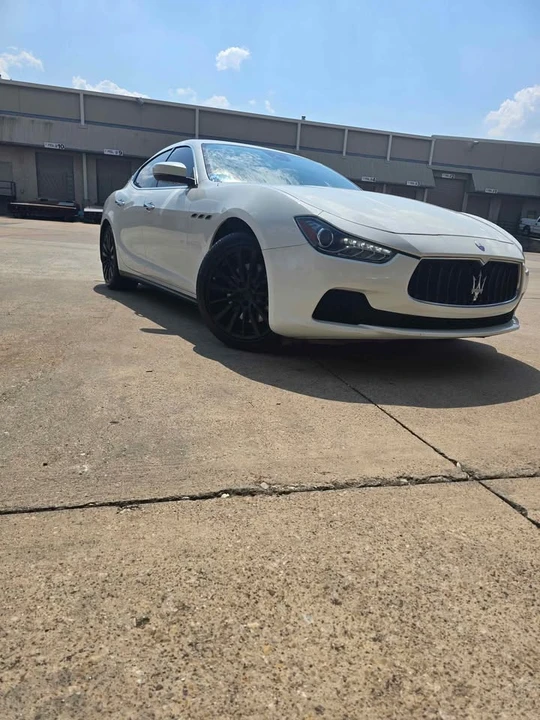 2017 Maserati Ghibli 3rd Gen - Image 2 of 8