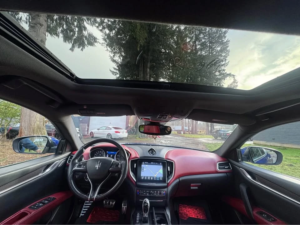 2017 Maserati Ghibli 3rd Gen - Image 7 of 10