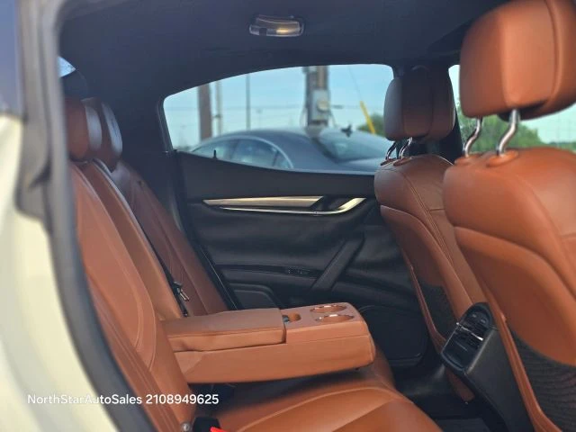 2017 Maserati Ghibli 3rd Gen - Image 14 of 19
