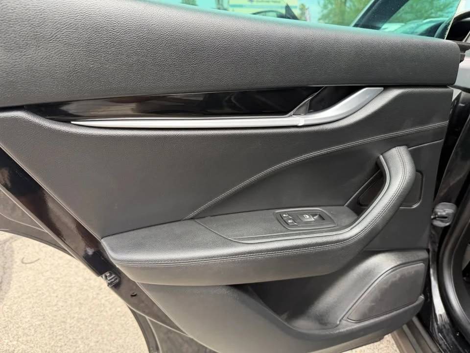 2017 Maserati Levante - Image 19 of 20