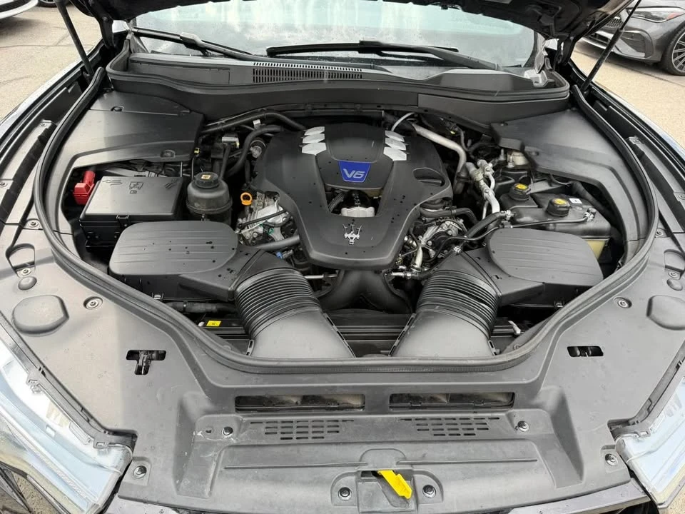2017 Maserati Levante - Image 12 of 20