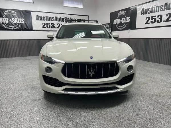 2017 Maserati Levante - Image 3 of 10