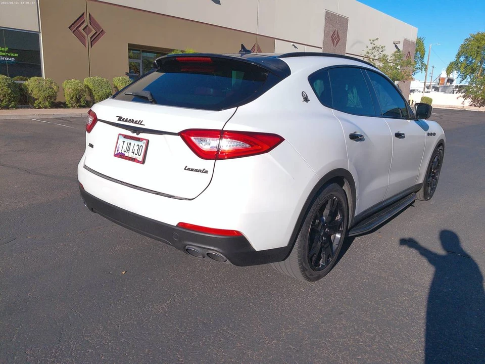 2017 Maserati Levante - Image 13 of 23