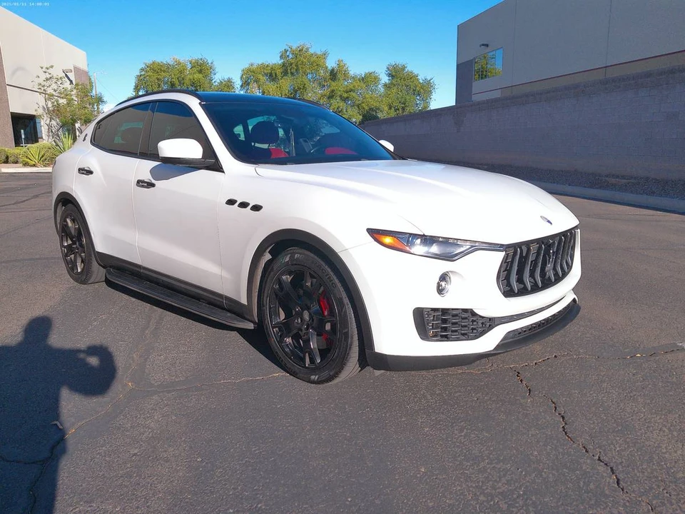 2017 Maserati Levante - Image 9 of 23
