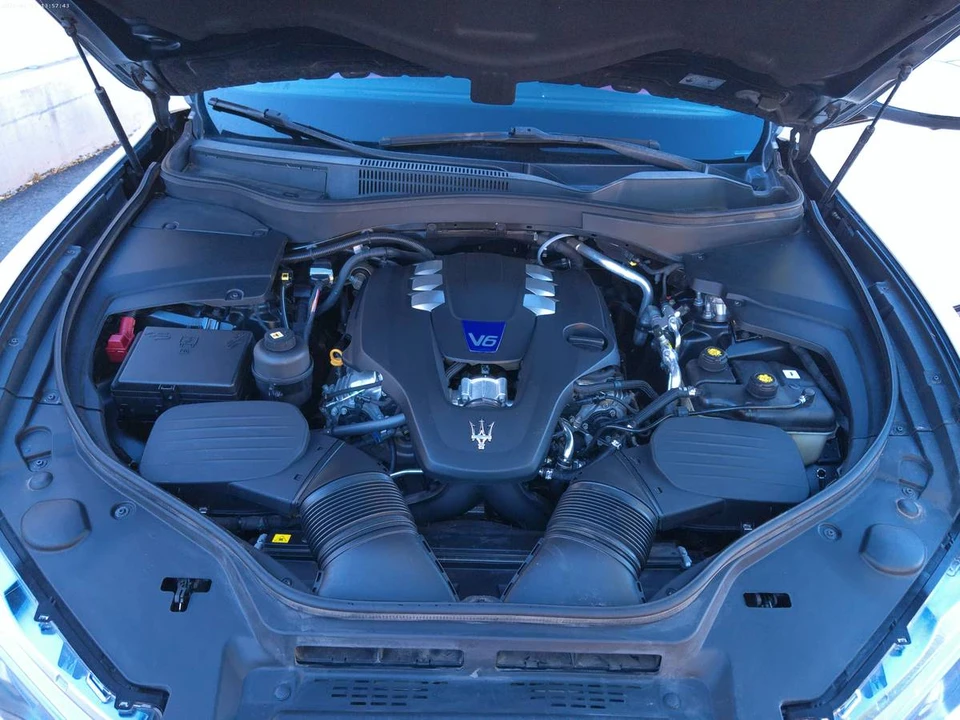 2017 Maserati Levante - Image 21 of 23