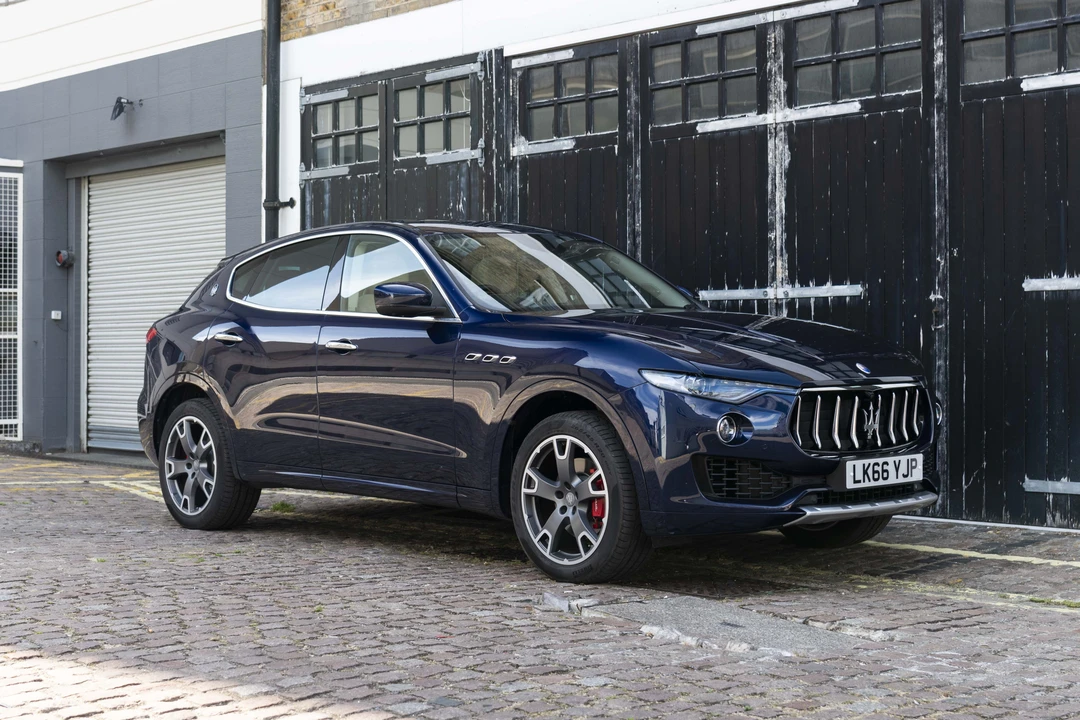 2017 Maserati Levante - Image 10 of 31