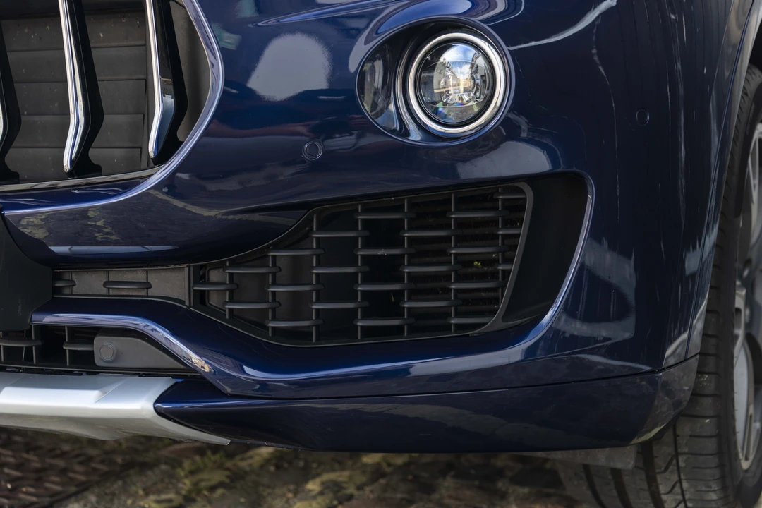 2017 Maserati Levante - Image 25 of 31