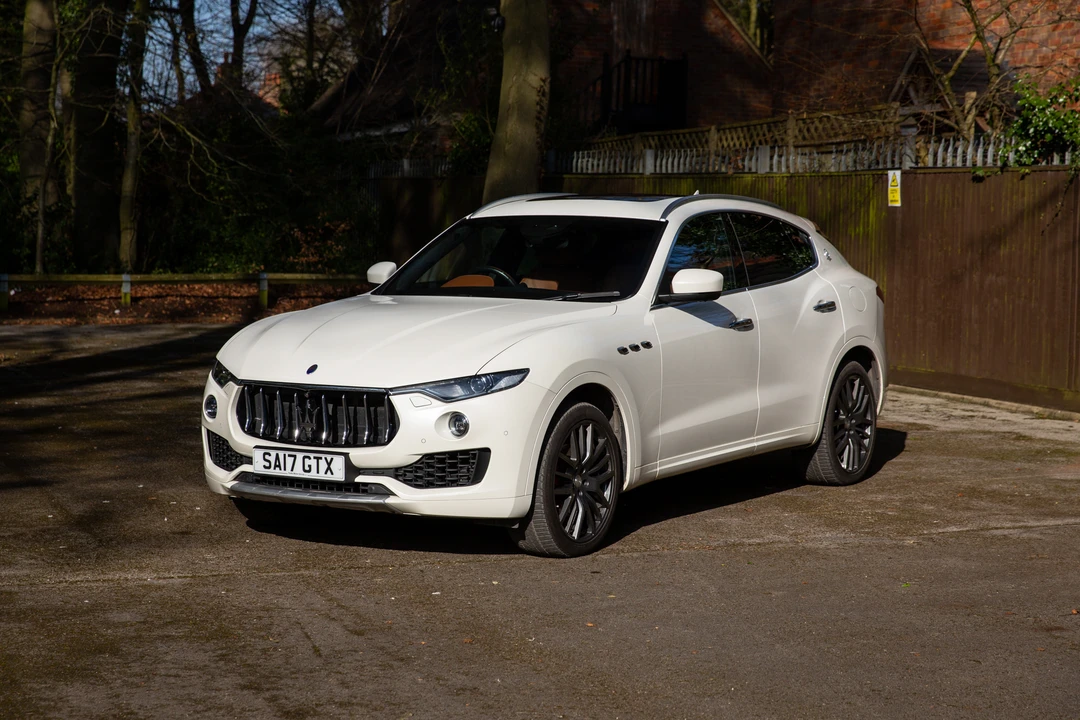 2017 Maserati Levante - Image 18 of 31