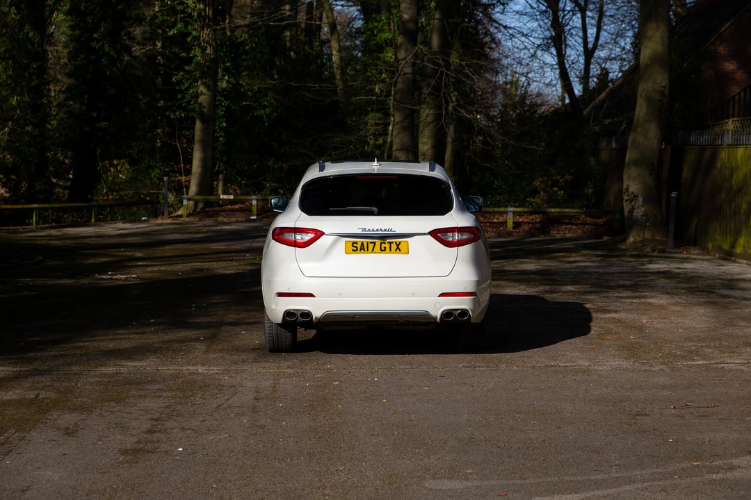 2017 Maserati Levante - Image 15 of 31