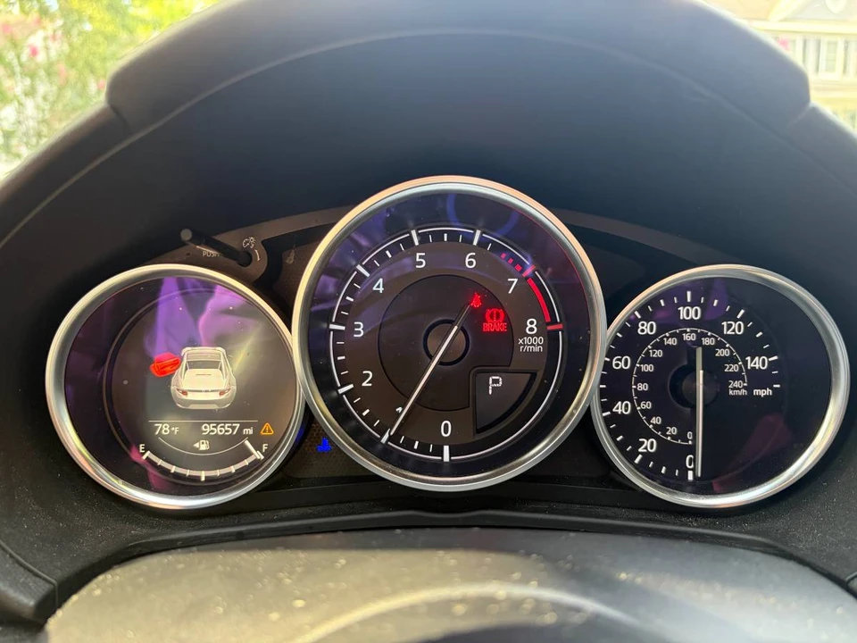 2017 Mazda ND MX-5 Miata - Image 13 of 16