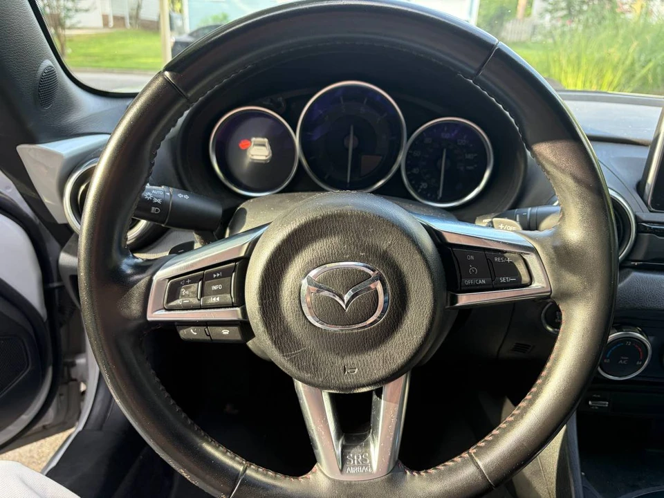 2017 Mazda ND MX-5 Miata - Image 8 of 16