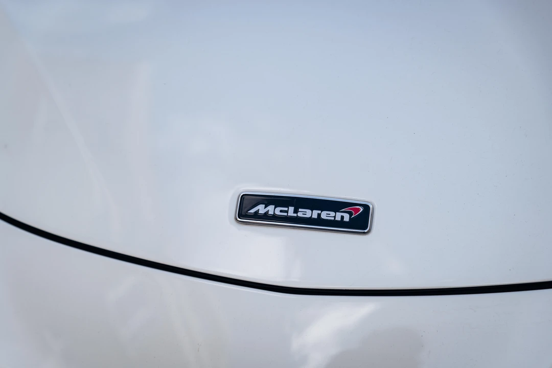 2018 McLaren 570GT - Image 23 of 31