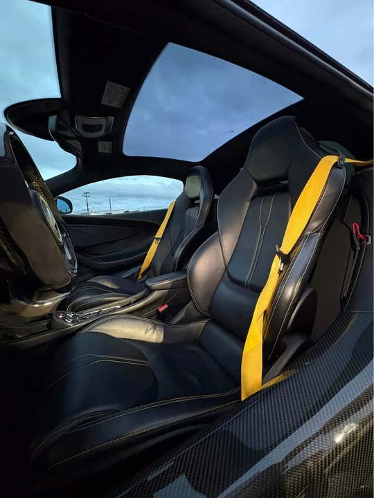 2017 McLaren 570GT - Image 12 of 17