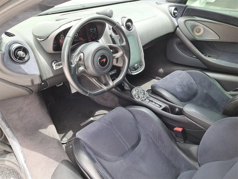 2017 McLaren 570S - Image 3 of 9
