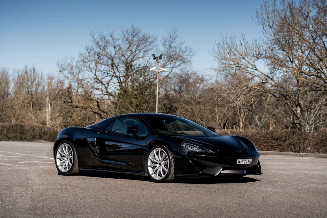 2017 McLaren 570S Spider - Image 30 of 31