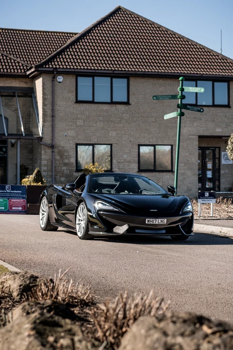 2017 McLaren 570S Spider - Image 24 of 31