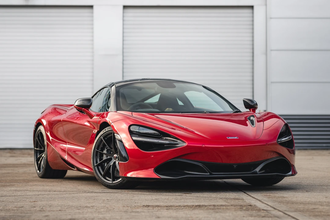 2017 McLaren 720S - Image 16 of 31