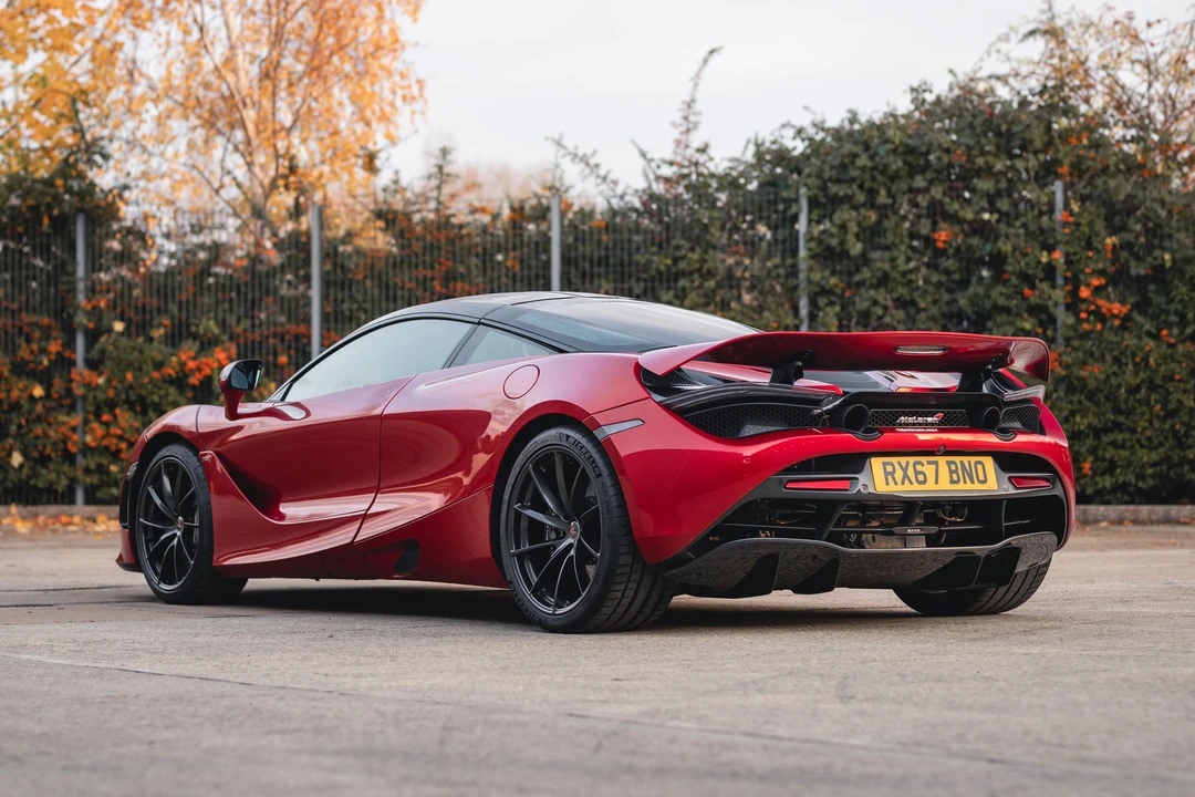 2017 McLaren 720S - Image 13 of 31