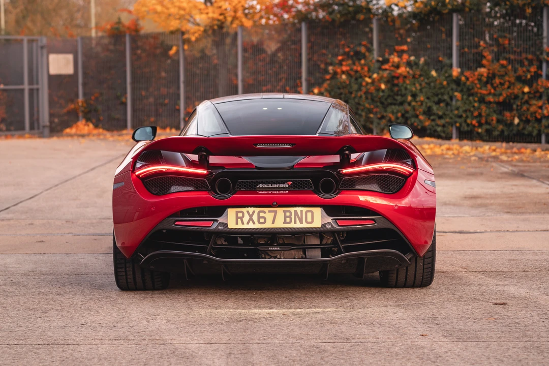 2017 McLaren 720S - Image 7 of 31