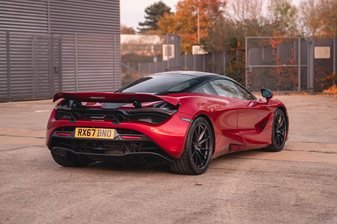 2017 McLaren 720S - Image 8 of 31