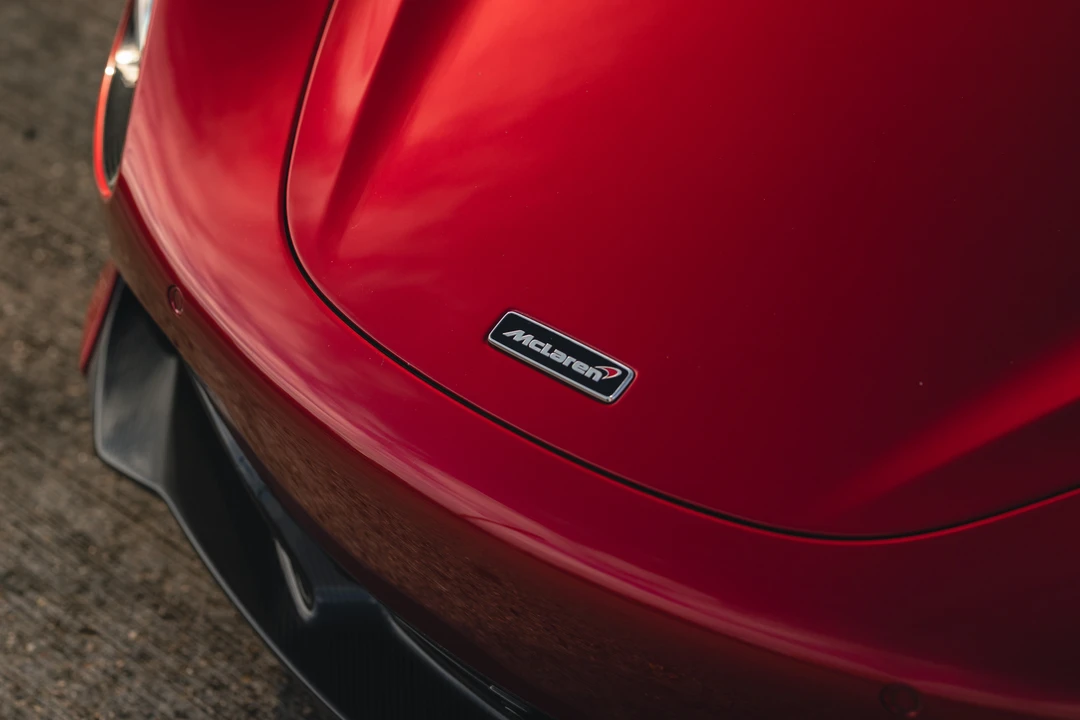2017 McLaren 720S - Image 23 of 31