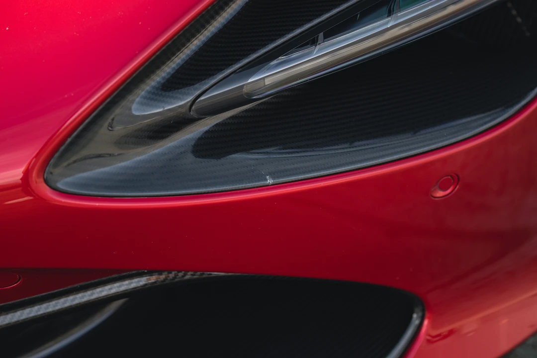 2017 McLaren 720S - Image 26 of 31