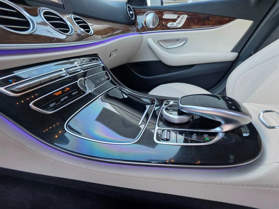 2017 Mercedes-Benz W213 E-Class - Image 17 of 22