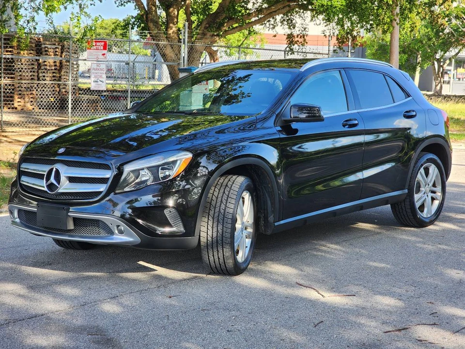 2017 Mercedes-Benz X156 GLA - Image 2 of 24