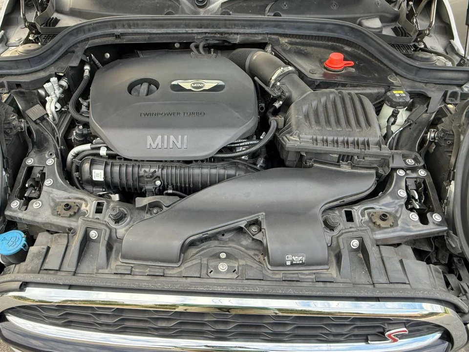 2017 Mini Mini Cooper S 3rd Gen - Image 23 of 24