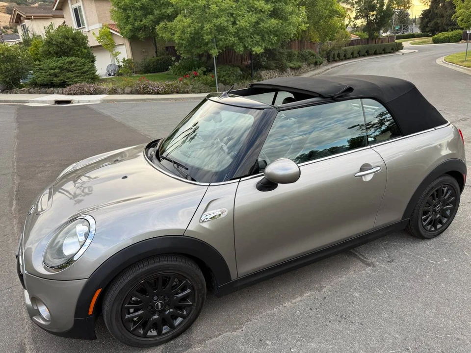 2017 Mini Mini Cooper S 3rd Gen - Image 9 of 24