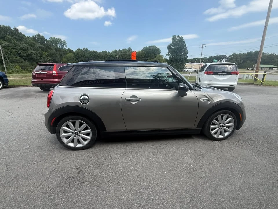 2017 Mini Mini Cooper S 3rd Gen - Image 4 of 18