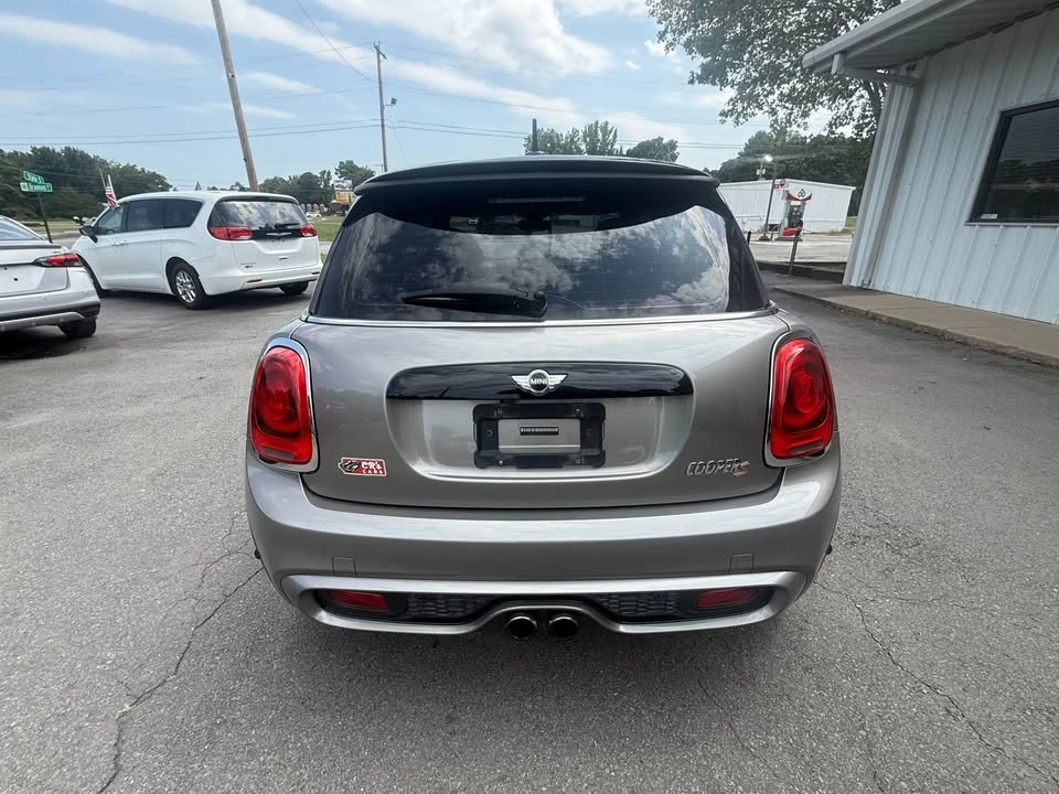 2017 Mini Mini Cooper S 3rd Gen - Image 6 of 18