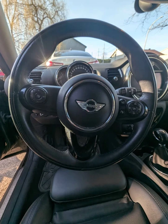 2017 Mini Clubman 2nd Gen - Image 6 of 20
