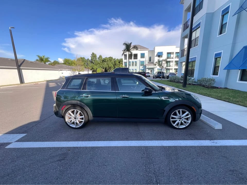 2017 Mini Clubman 2nd Gen - Image 2 of 11