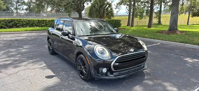 2017 MINI Clubman Classic Cooper S Hatchback 4D