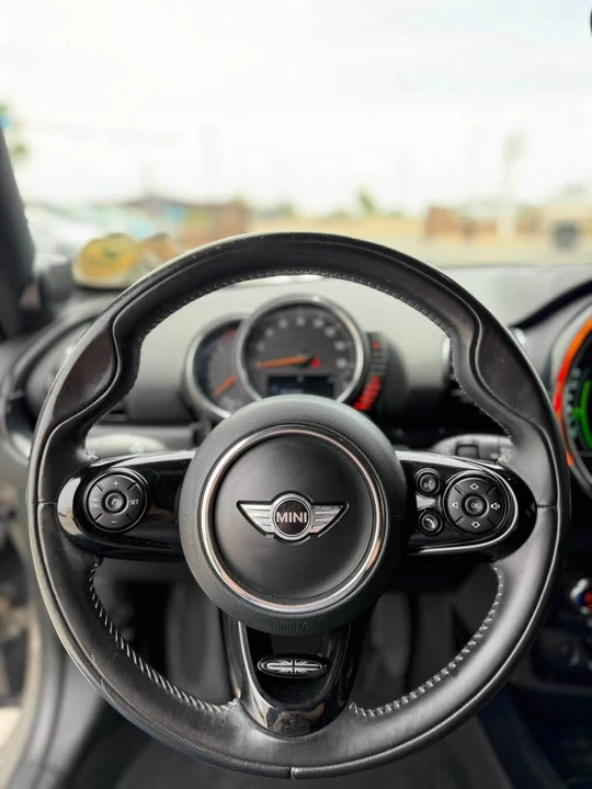 2017 Mini Clubman 2nd Gen - Image 9 of 15